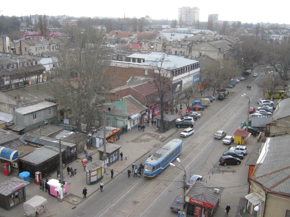 Мини Отель П88/1 Odesa Exterior photo
